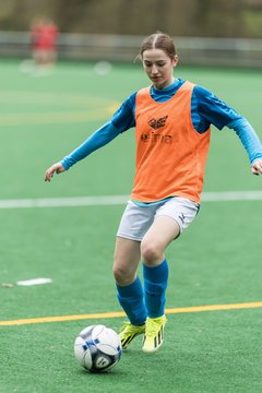 Bild 112 - wBJ VfL Pinneberg - Eimsbuettler TV2 : Ergebnis: 3:5